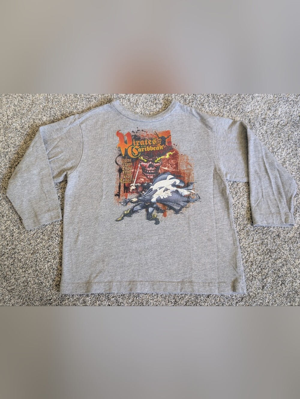 Disney Store Pirates Of The Caribbean Gray T-Shirt Youth XS 4 Long Sleeve Y2K
